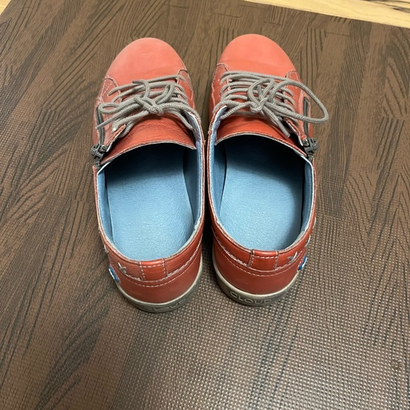 AIKA Red Cloud sneakers size 37 - Picture 4 of 6